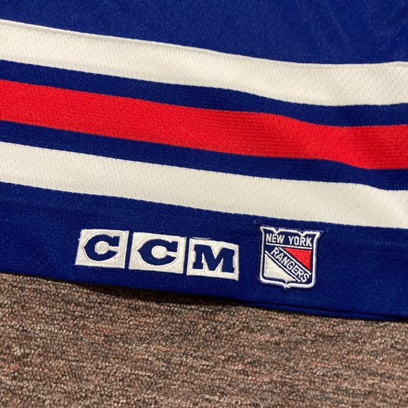 Vintage 90s New York Rangers CCM NHL Jersey Blue Size Small - Picture 5 of 9